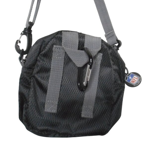 Versatile NFL Steelers Fanny pack belt loops carabiner cross body strap purse - Picture 4 of 5